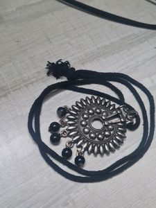 Petent With Black Thread 1