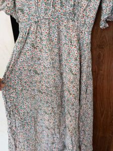 CUTE FLORAL SUMMER DRESS