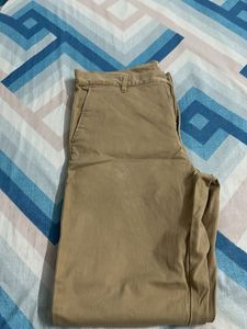 Giordano Inno-Khakis, Like New
