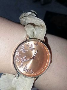Zudio Scrunchie Watch