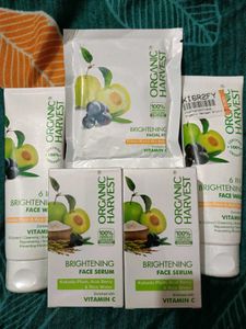 Pack Of 5, Face Wash, Serum, Facial Kit