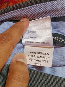 Men&#39;s Grey Pants