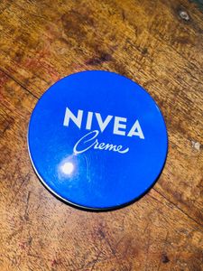 Nivea Creme