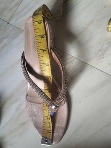 Scandel With Mirror Heels