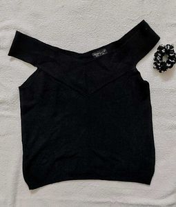 Off Shoulder Crop Top