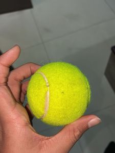 Tennis ball