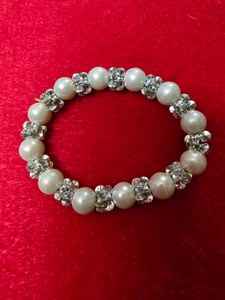 Pearl Bracelet