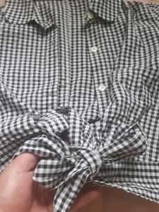 Checked Crop Shirt