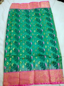 Jamdani Saree