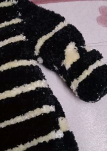 Beutiful Black Suveter🧥