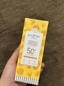 Dot & Key Sunscreen SPF 50