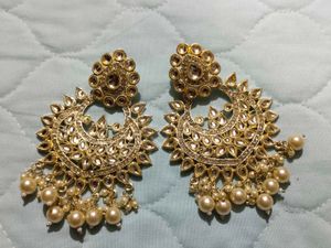 Elegant Jhumkha Earrings Set