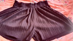 Balck shorts