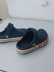 unisex crocs