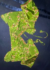 Green Floral Jaipuri blouse with cotti