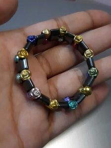 Unique Hematite &amp; Colorful Rose Bracelet