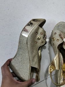Bridal Wedge