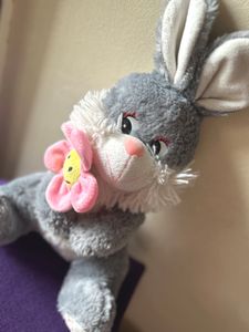 Pretty Bunny with Flower