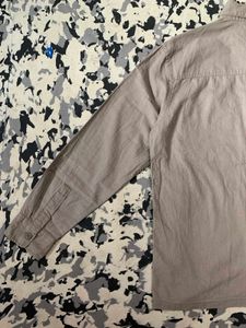 H&amp;m Casual Button-Down Shirt