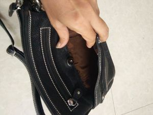Sling Bag ( Negotiable)