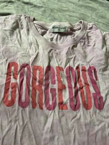 Trendy Light Purple ‘Gorgeous’ Printed T-Shirt – S