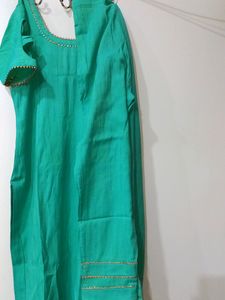 Sea Green Suit, Round Neck With Lace, Design Sleev