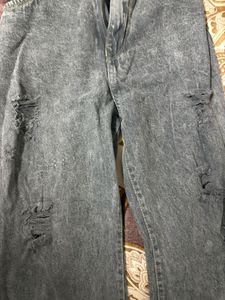 Grey Ripped Jeans Baggy&lt;3