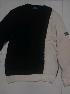 Black And White UNISEX Sweatshirt