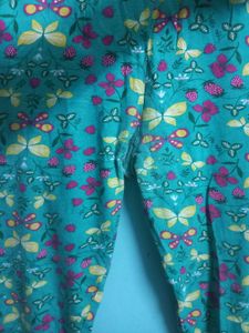 Green Floral Print trousers 🟢