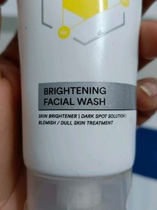 Whitelab &amp; Skintific Cleansers From SINGAPORE