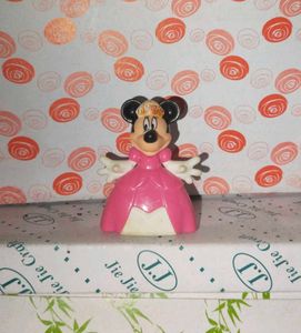 Minnie Mouse Figurine