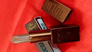 Too Faced Cocoa Bold Lipstick