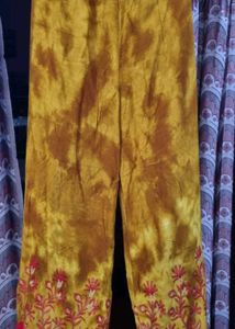 End Season Sale !!Beautiful 3 suits with dupatta