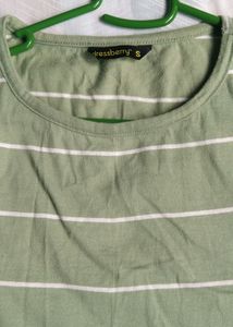 Dressberry Crop Top