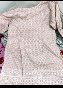 Peach Colour Chikenkari Kurti 🌼