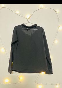 Chic Cutout Long Sleeve Top