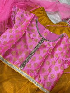 Lahenga Choli