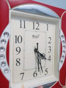 Valex Quartz Wall Clock