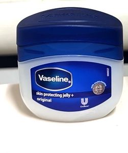 Vaseline Skin Protecting Jelly