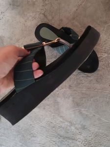 Dark Green Soft Heels✨️