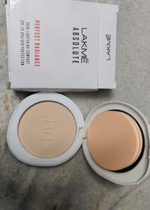 Lakme Absolute Perfect Radiance Compact