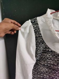 Chic Black &amp; White korean top