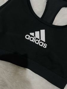 Adidas Sports Bra Fits 30,32