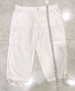 White Capri Pants