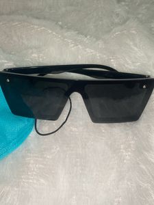 Black Sunglasses Unisex With Cover