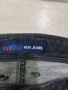 Stylish Black Jeans