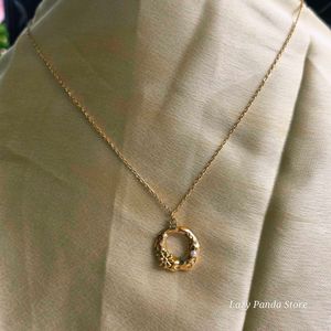 garland necklace set