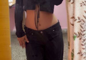 H&amp;M LOW WAISTED JEANS