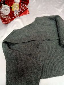 Gray Cropped Sweater