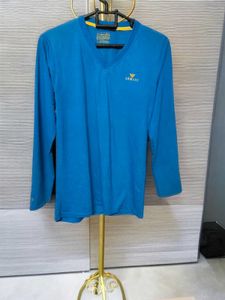 Fitted Body Hugging T Shirt Active Wear